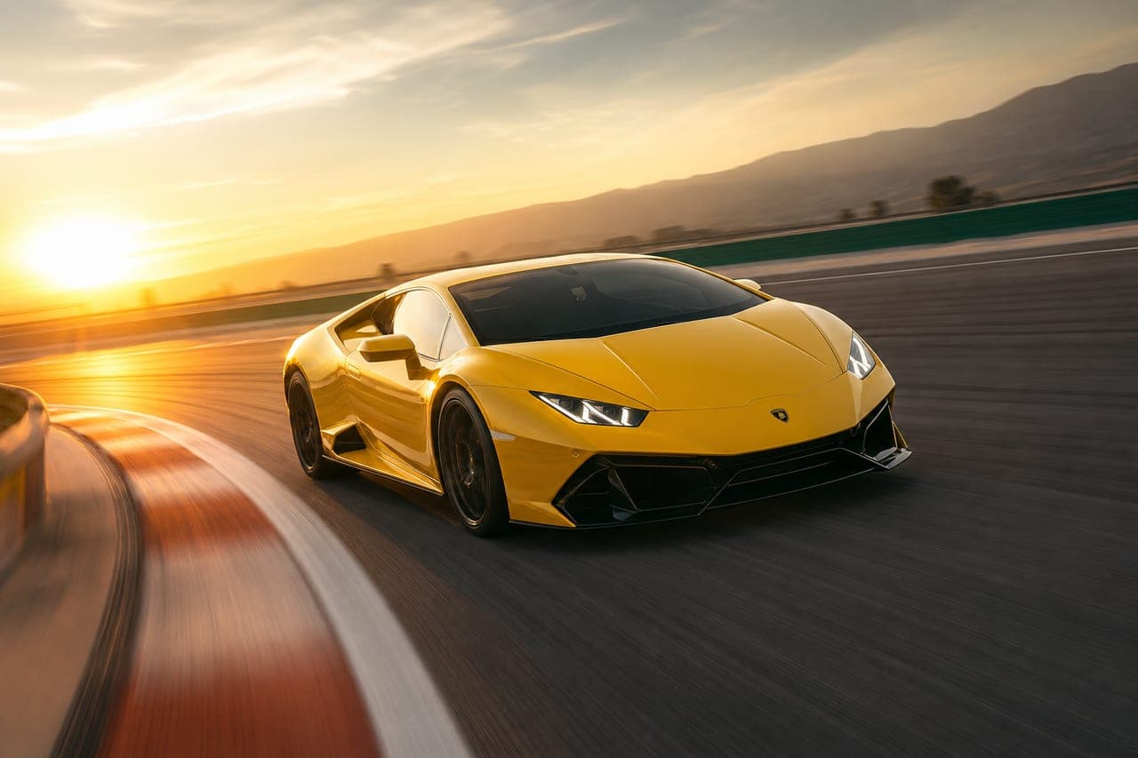 Conducción de Ferrari y Lamborghini en circuito — foto 2